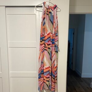 Entro Halter Maxi Dress SIZE M